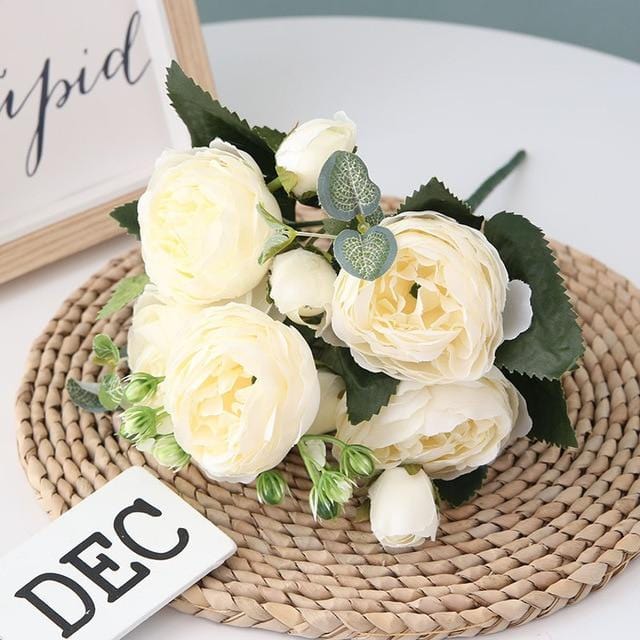 Composizione floreale elegante di peonie per decorare la casa – Tessuto non tessuto di alta qualità