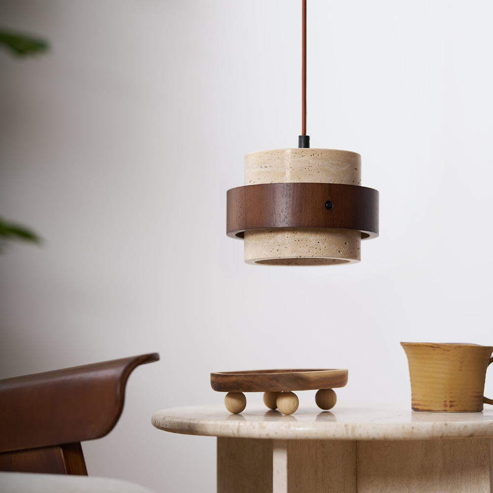 TerraLume – Lampadario Japandi in Travertino e Noce