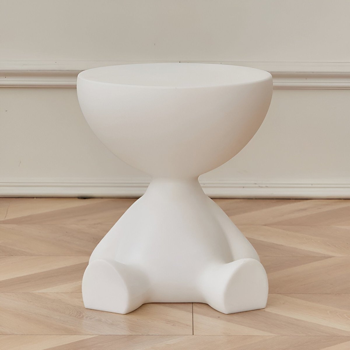 TAVOLO LUMINO – Elegante Tavolino Rotondo per un Soggiorno Stile