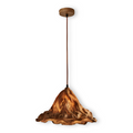 MagmaLume – Lampada a sospensione artistica ispirata ai vulcani in resina e metallo