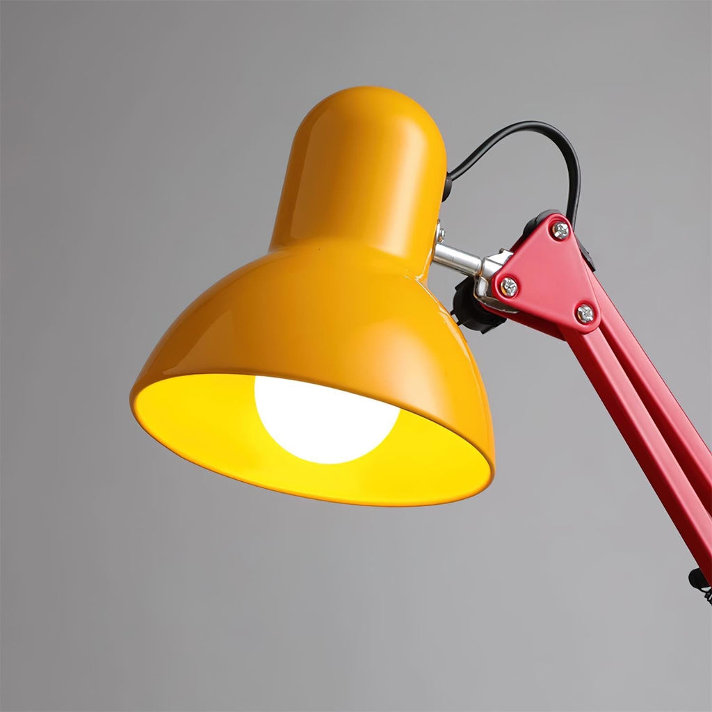 Velmora | Lampada da Scrivania Regolabile e Colorata con Braccio Meccanico e Design Plug-In