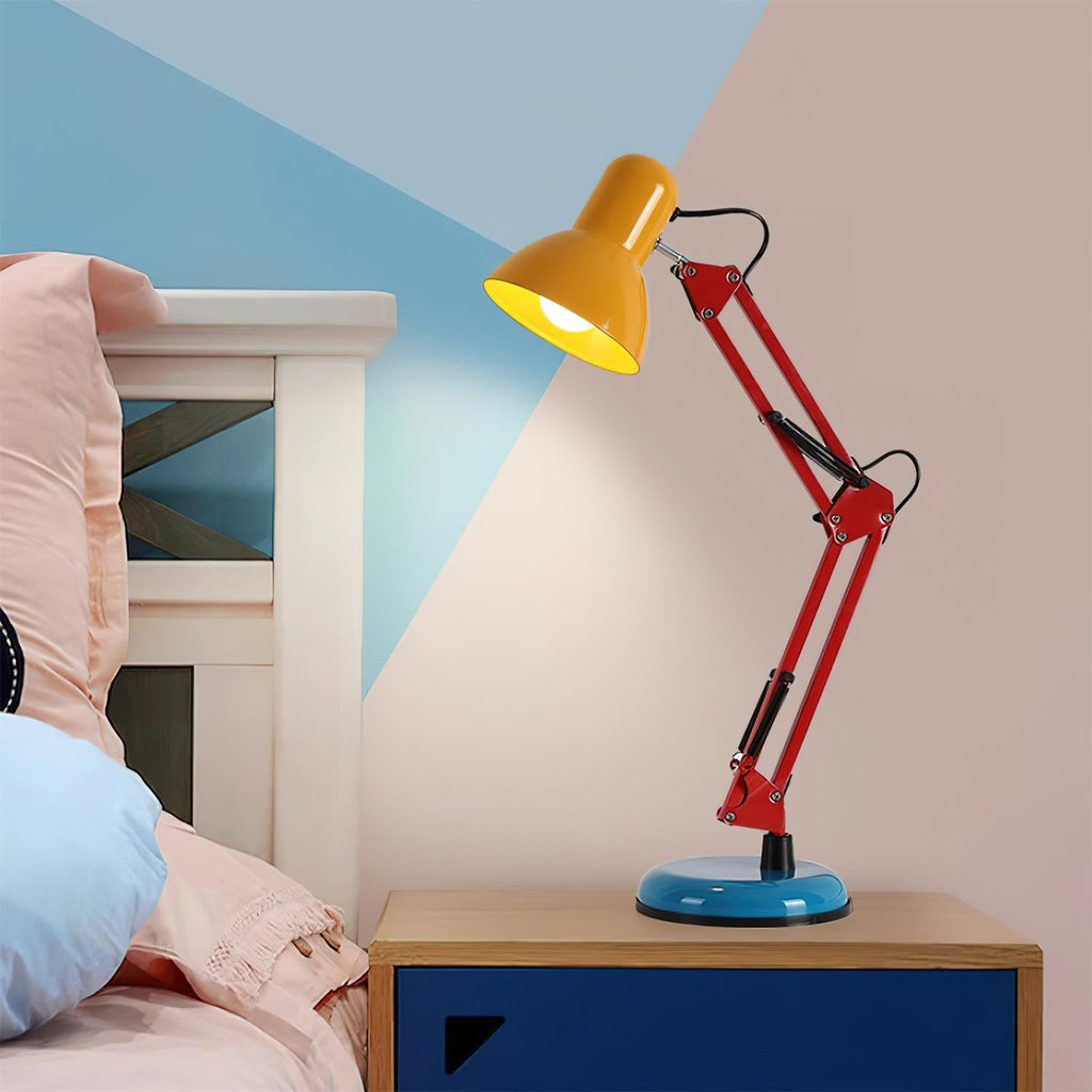 Velmora | Lampada da Scrivania Regolabile e Colorata con Braccio Meccanico e Design Plug-In