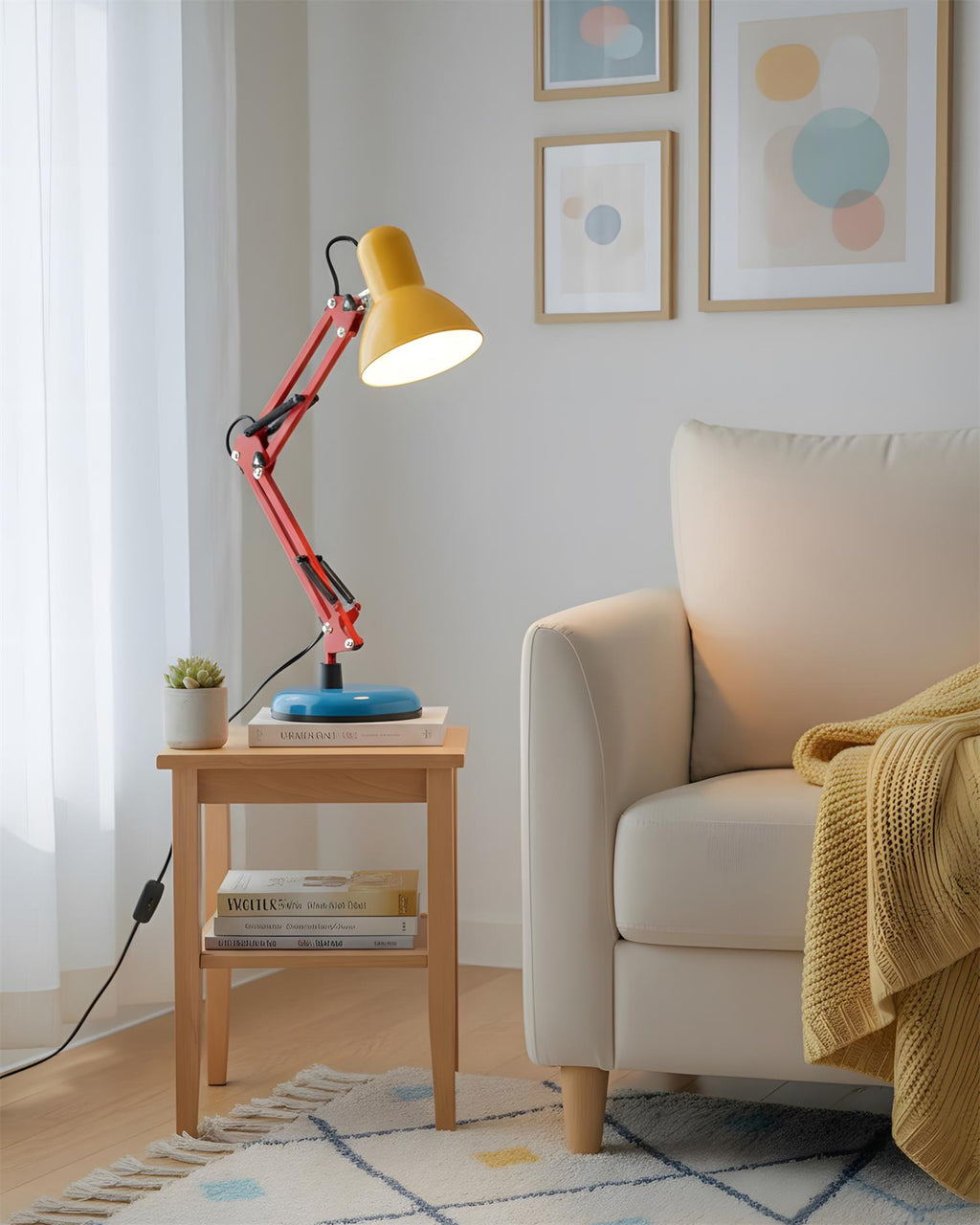 Velmora | Lampada da Scrivania Regolabile e Colorata con Braccio Meccanico e Design Plug-In
