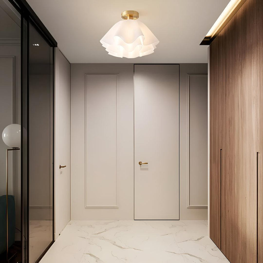 Plafoniera con Design Moderno a Pieghe