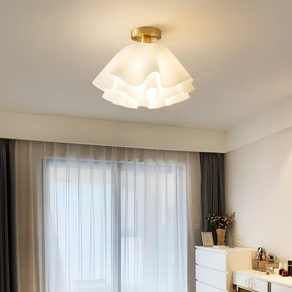 Plafoniera con Design Moderno a Pieghe