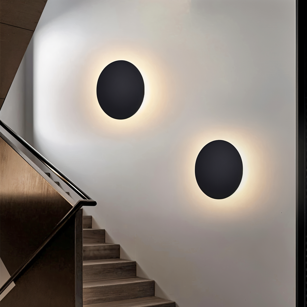 Lunaris – Lampada da Parete Moderna in Metallo con Luce LED Calda