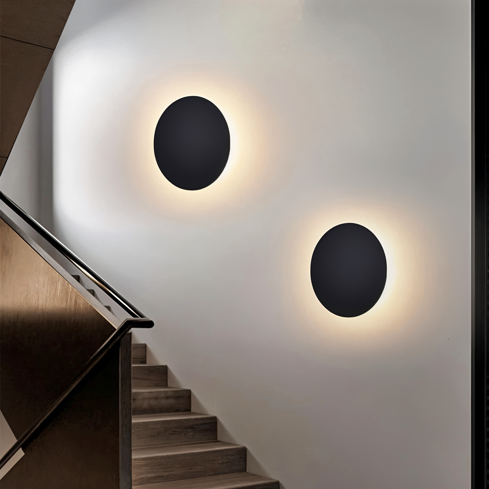Lunaris – Lampada da Parete Moderna in Metallo con Luce LED Calda
