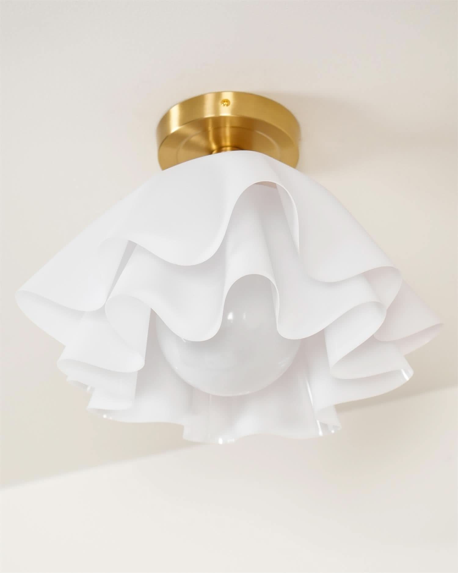 Lampada da soffitto moderna in rame con lampadine LED