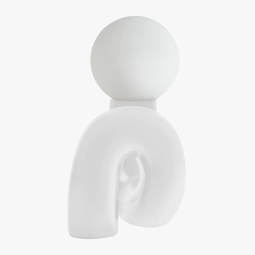 Avellon | Elegante Lampada da Tavolo con Base Scultorea e Luce Ambientale Soffusa