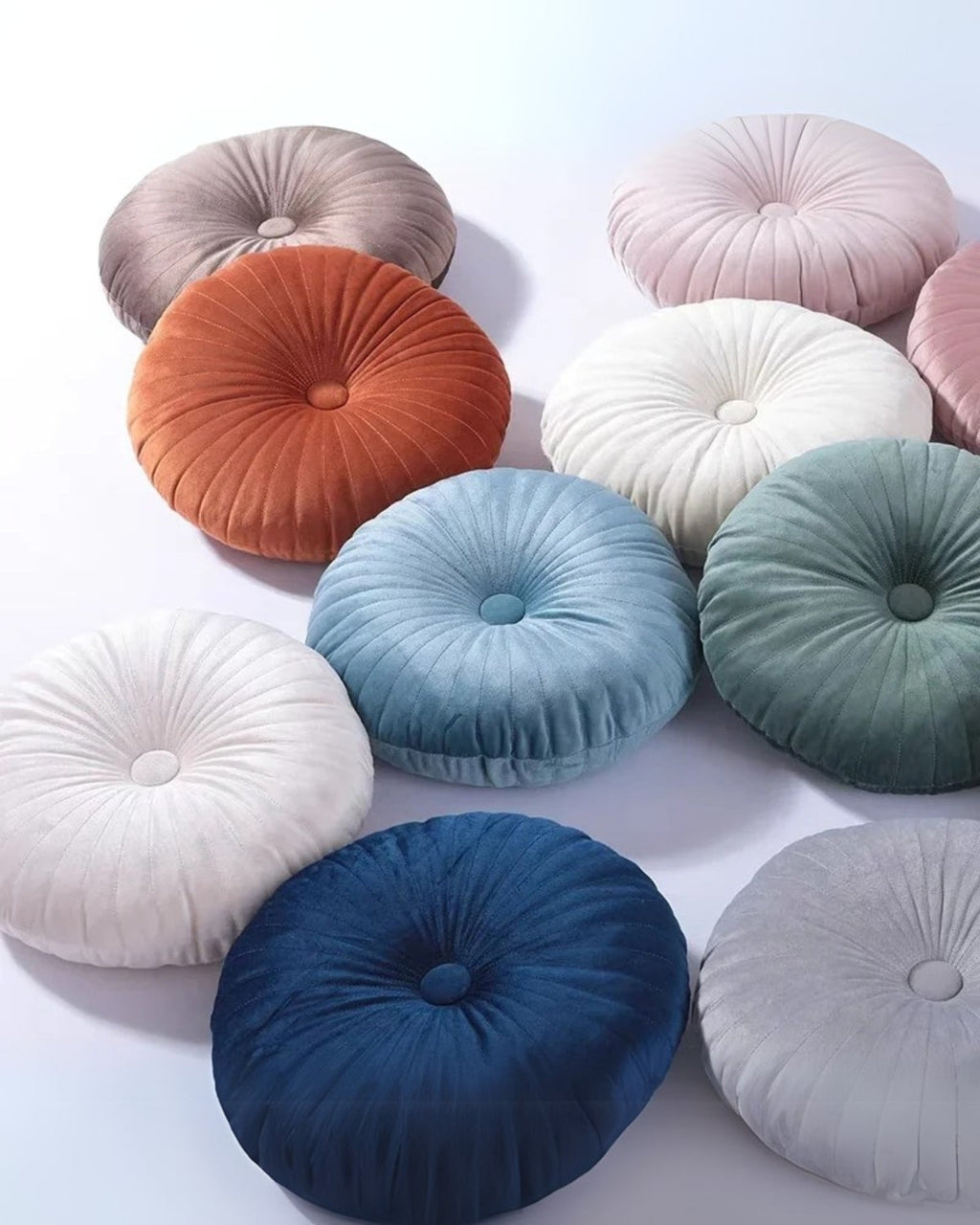Poetica – Cuscino Rotondo in Design Moderno