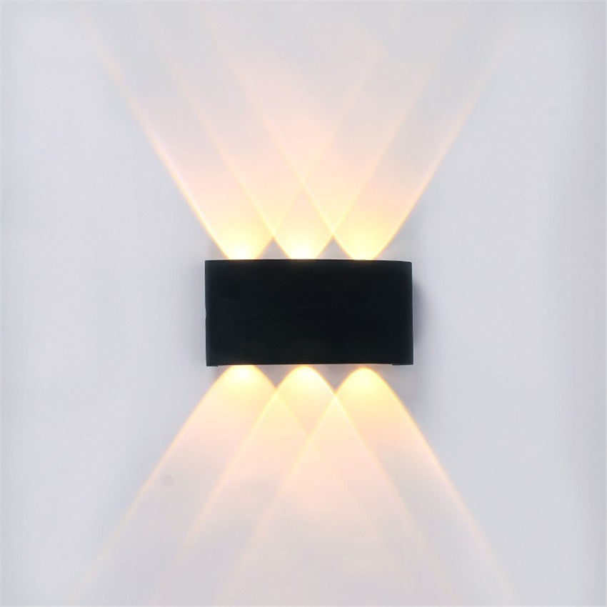 Moderna Applique LED Impermeabile per Interni ed Esterni | Illuminazione Elegante ed Energeticamente Efficiente