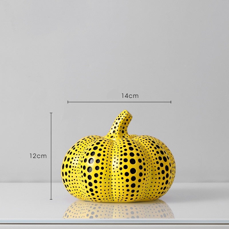 Sculture di zucche in stile Kusama Yayoi