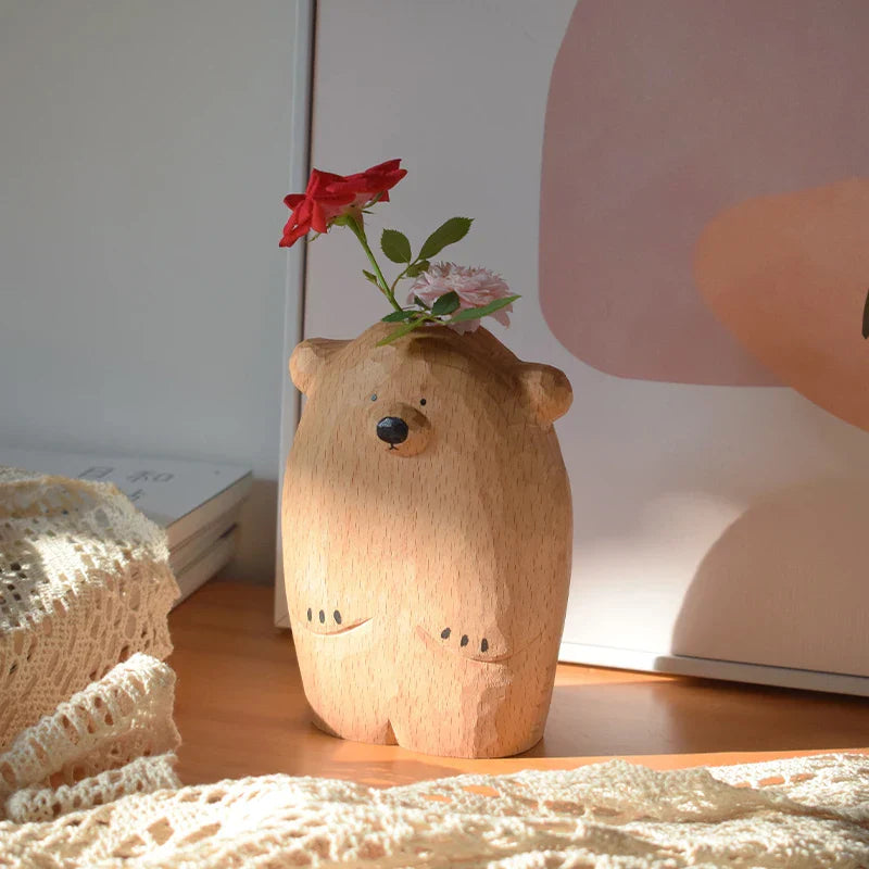 Deliziosa piccola vaso di fiori a forma di orso