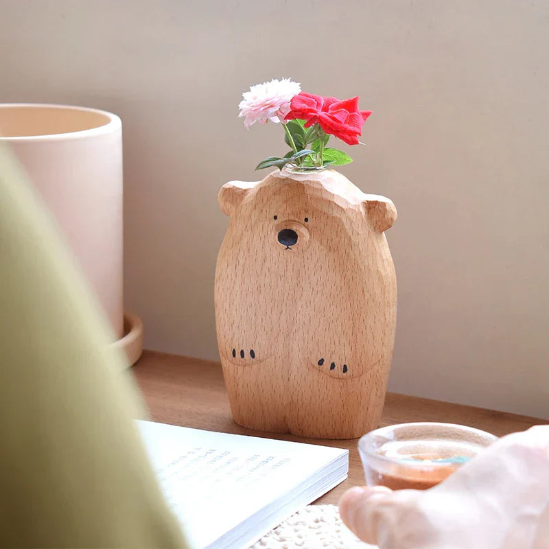 Deliziosa piccola vaso di fiori a forma di orso