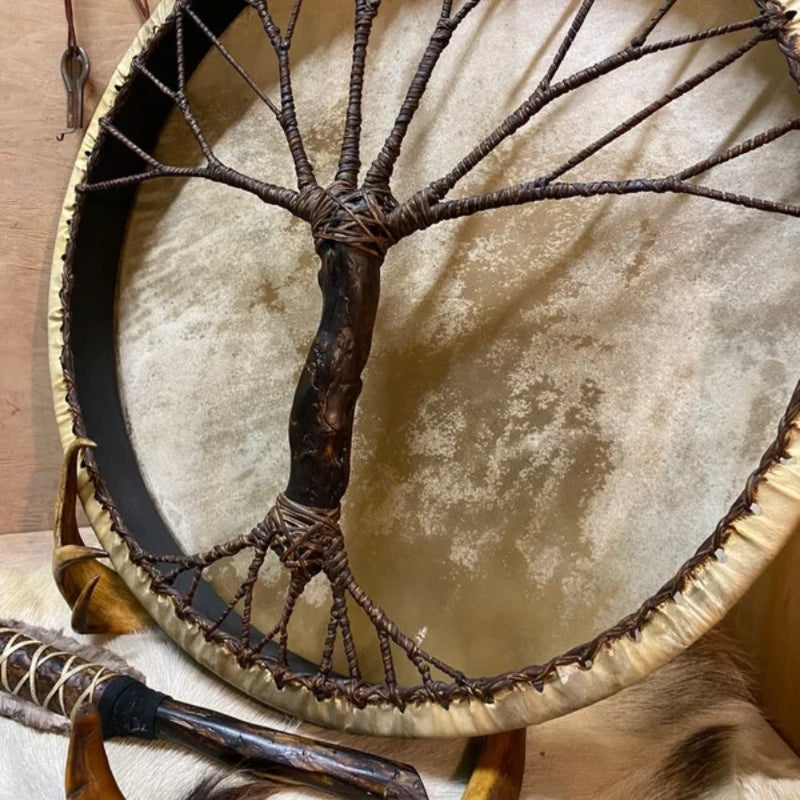 Decorazione per tamburo sciamanico fatta a mano