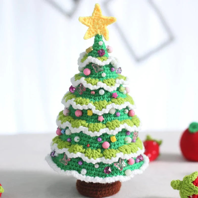 Albero di Natale all'uncinetto fatto a mano
