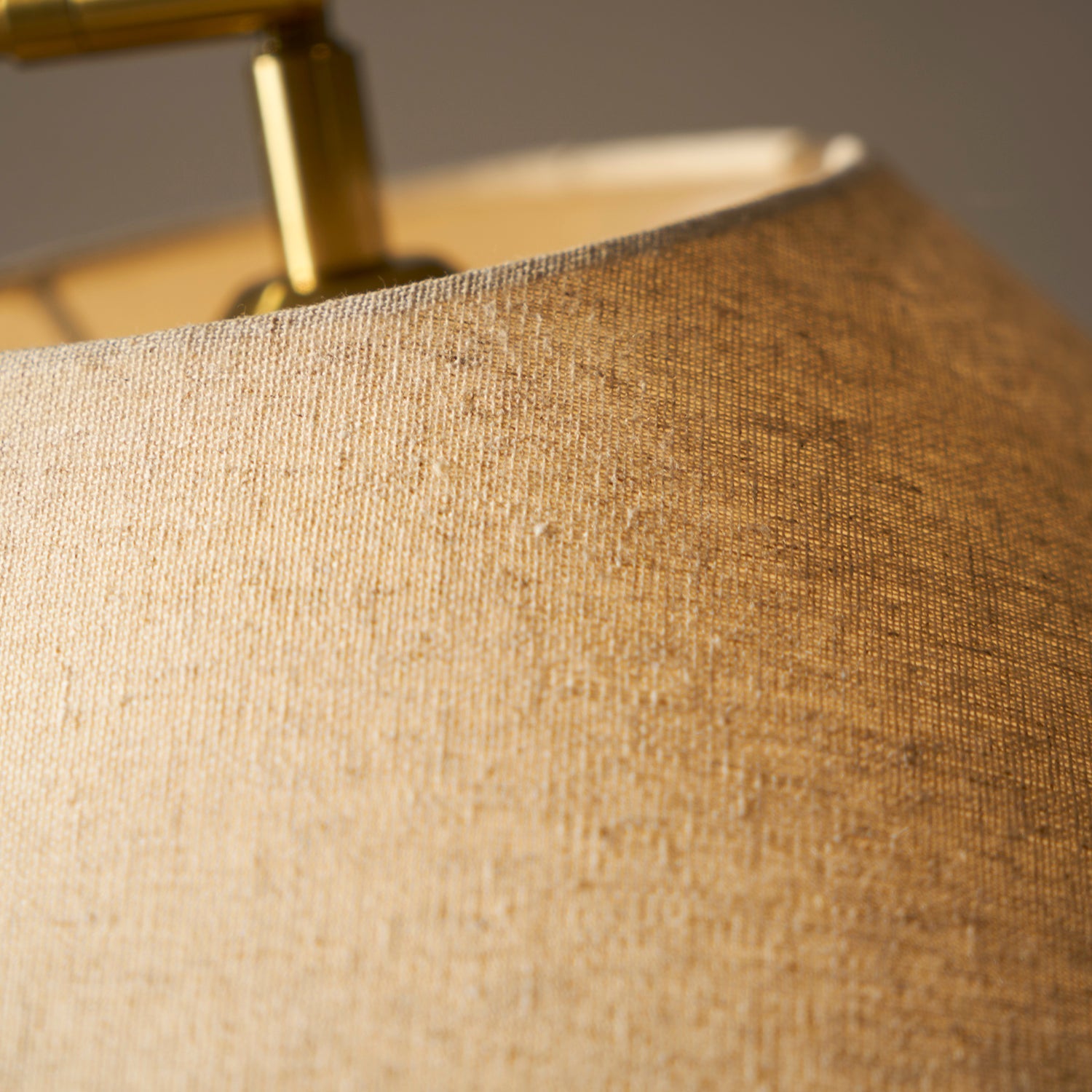 Silvara | Lampada da Terra Moderna con Design a Doppio Paralume in Tessuto per Ambienti Raffinati
