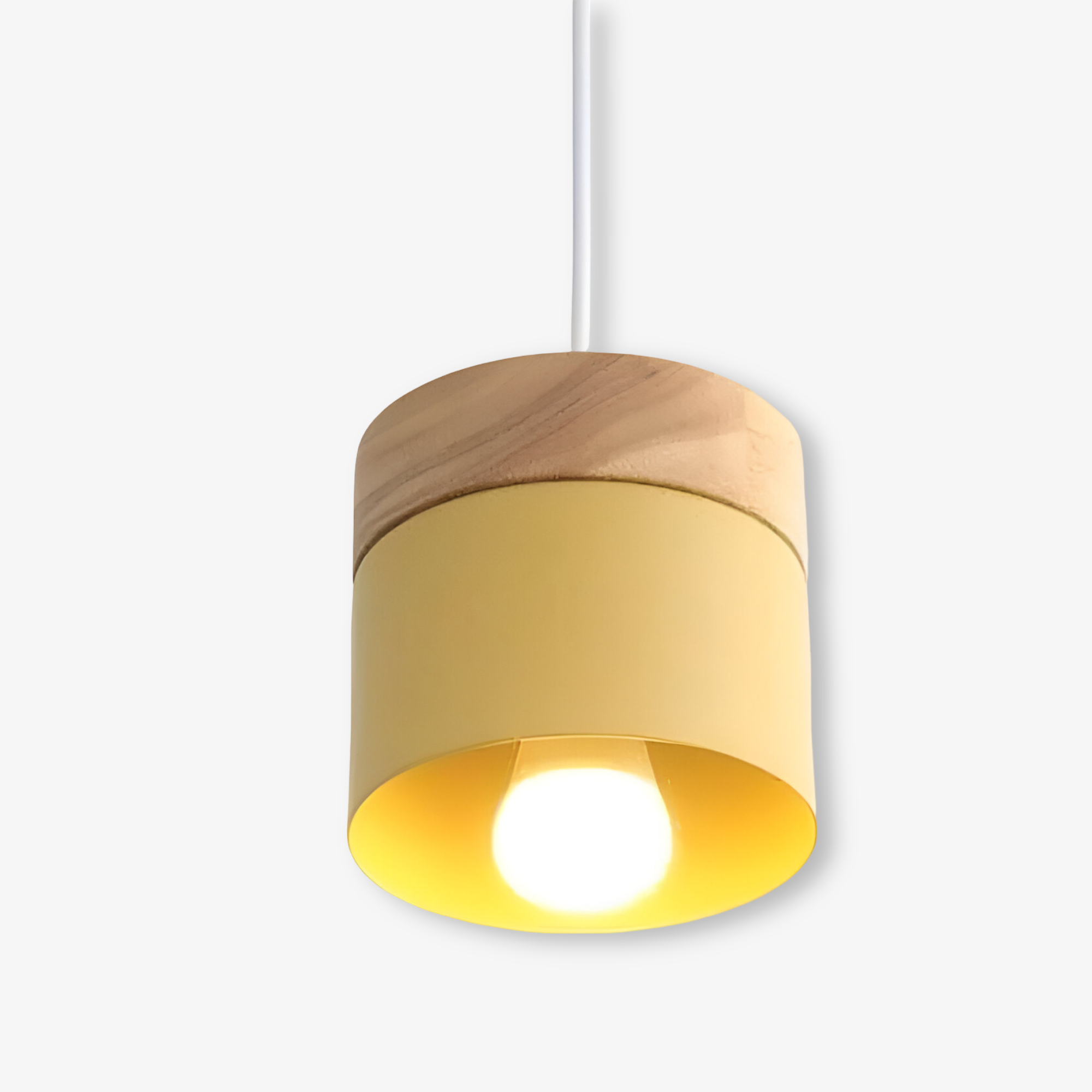 Cylinder Chic – Lampada a Sospensione in Metallo e Legno Caldo