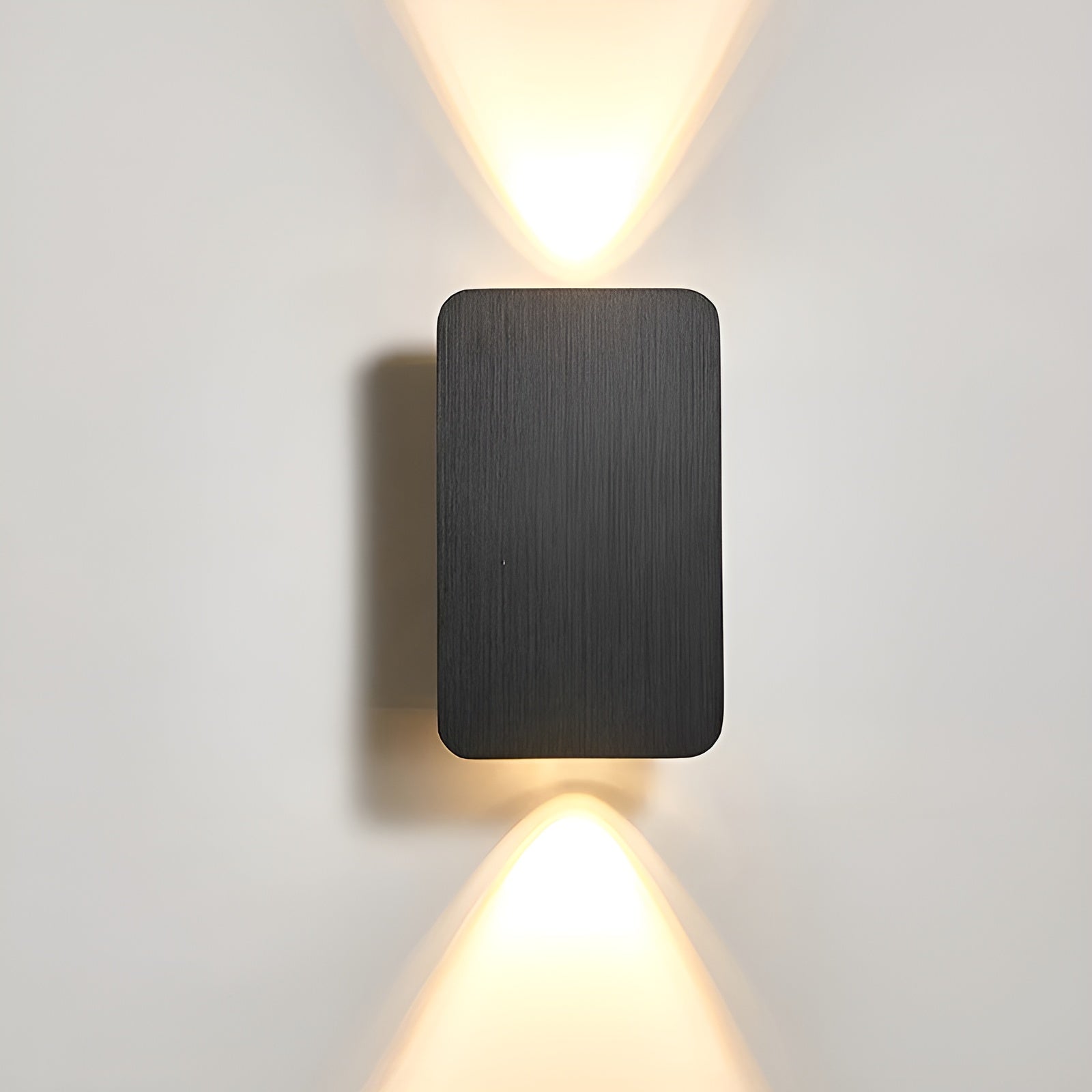 Lampada da parete LED con fascio di luce verso l'alto e verso il basso – Moderna e accogliente
