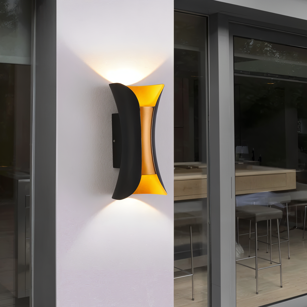 DualGlow Applique – Applique LED Doppia Faccia per Esterni in Design Nero/Oro