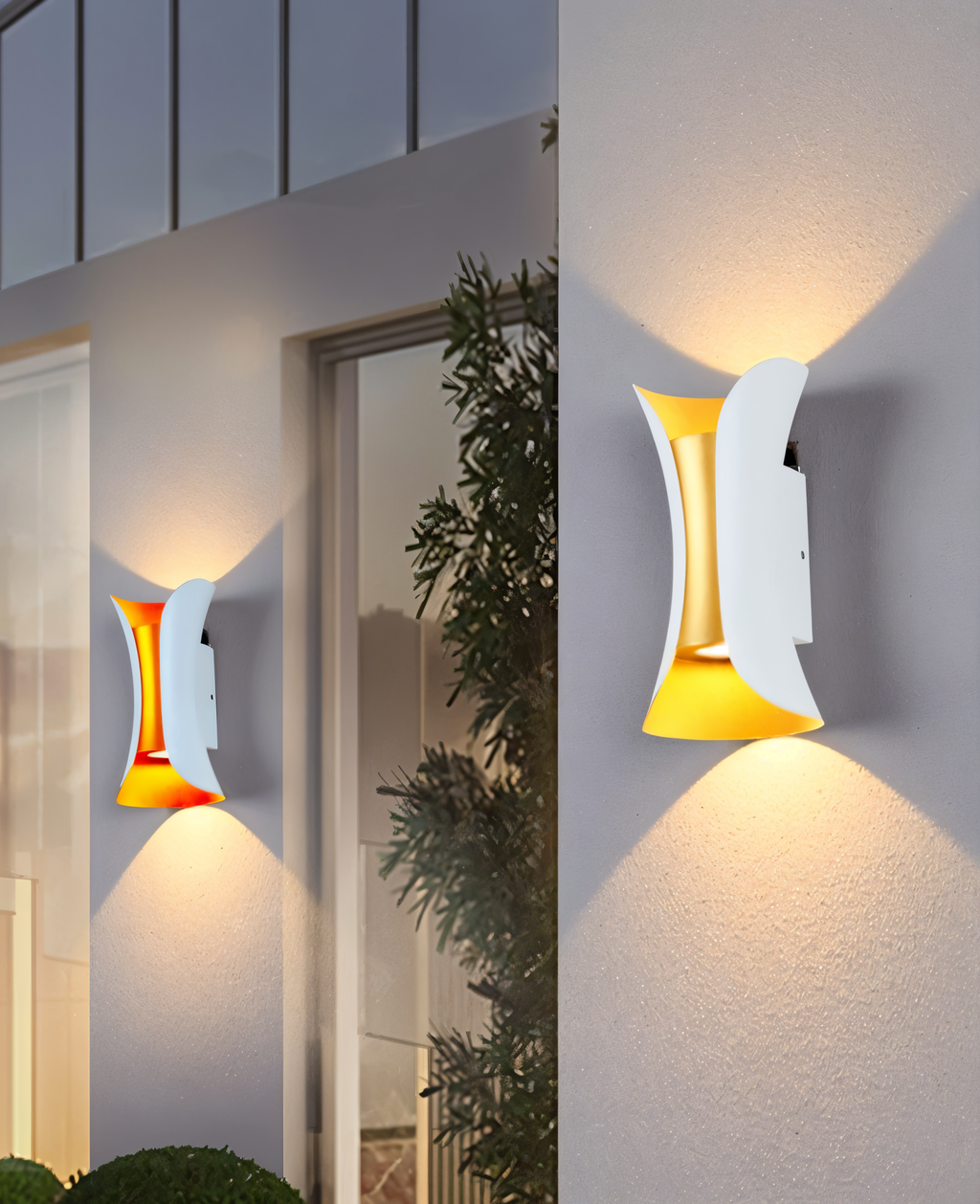 DualGlow Applique – Applique LED Doppia Faccia per Esterni in Design Nero/Oro