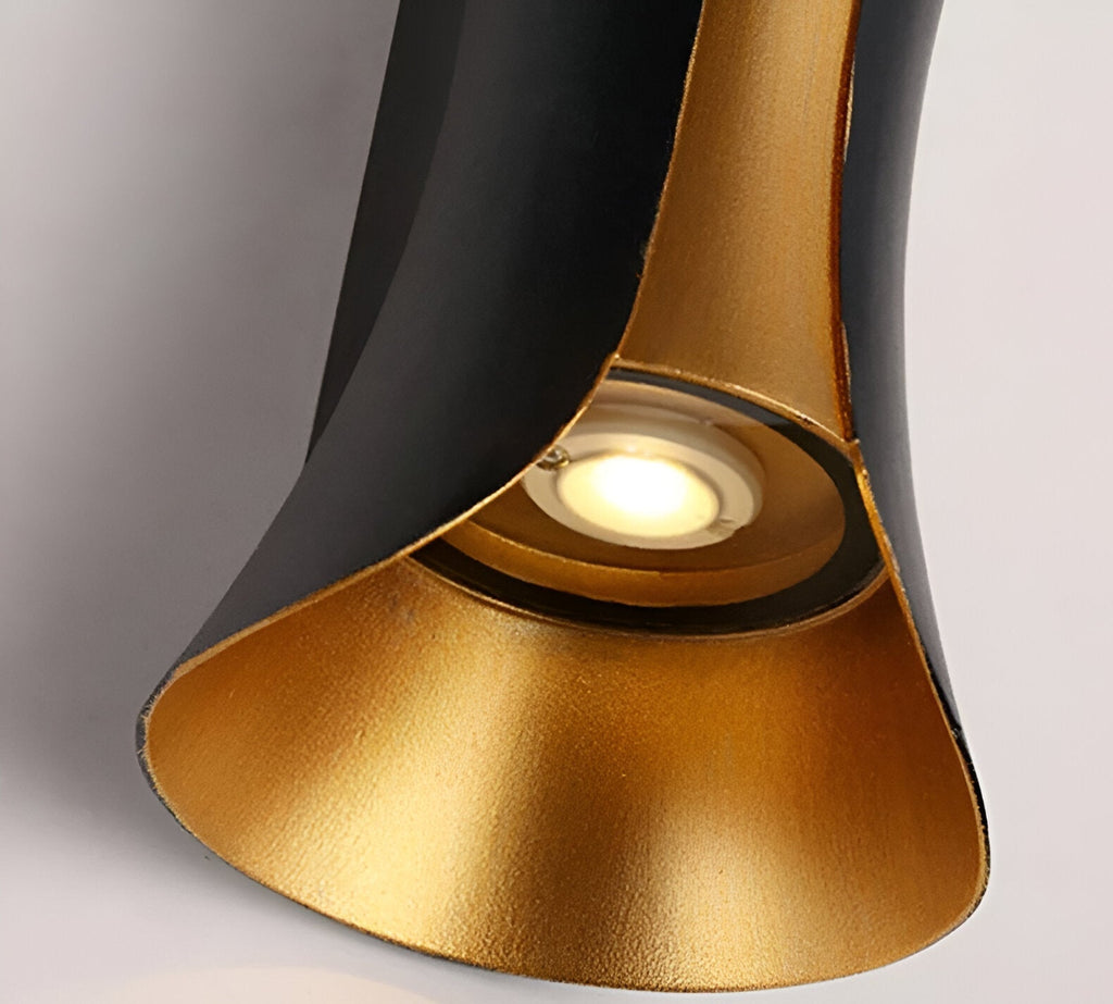 DualGlow Applique – Applique LED Doppia Faccia per Esterni in Design Nero/Oro