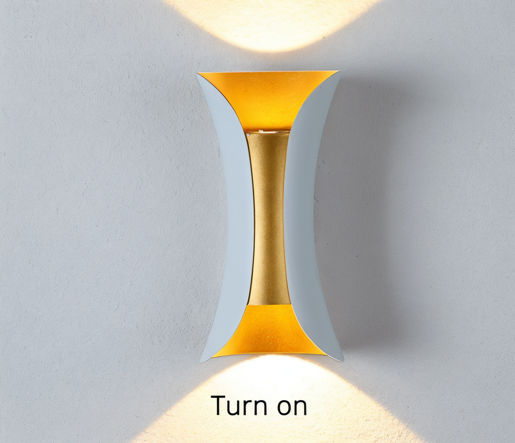 DualGlow Applique – Applique LED Doppia Faccia per Esterni in Design Nero/Oro