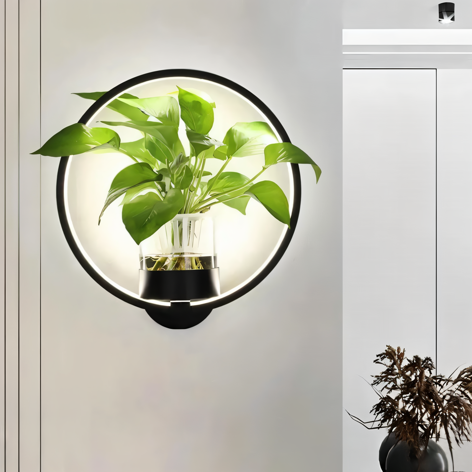 LumiGrow – Lampada da Parete LED Minimalista con Portavaso Integrato