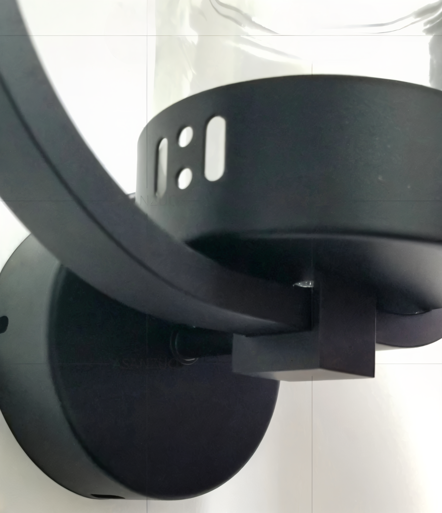 LumiGrow – Lampada da Parete LED Minimalista con Portavaso Integrato