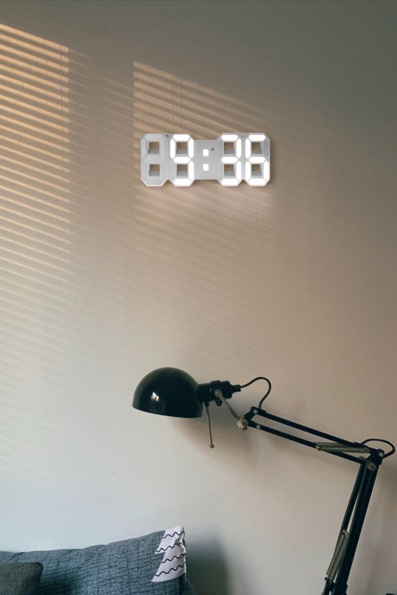Orologio da Parete Digitale 3D a LED – Design Moderno con Funzione di Dimming e Visibilità Ottimale