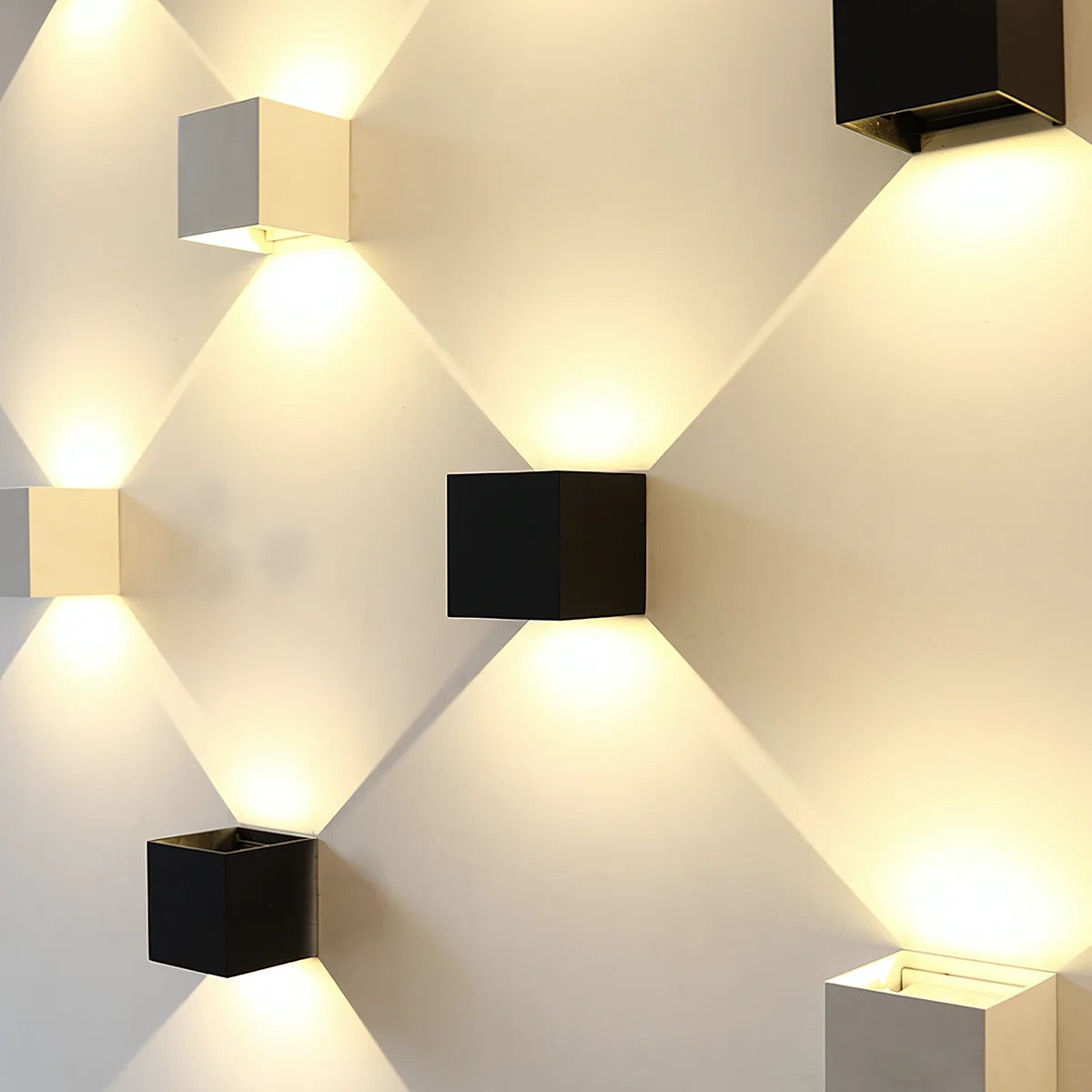 VellaGlow™ | Lampada da parete di lusso con sensore di movimento