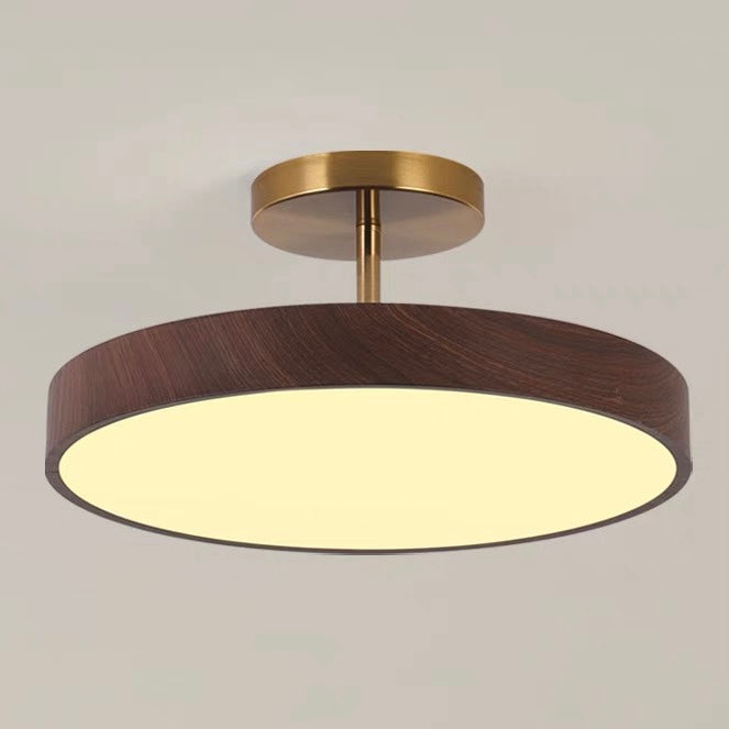 Fjell – Lampada da soffitto scandinava con effetto legno e cornice dorata