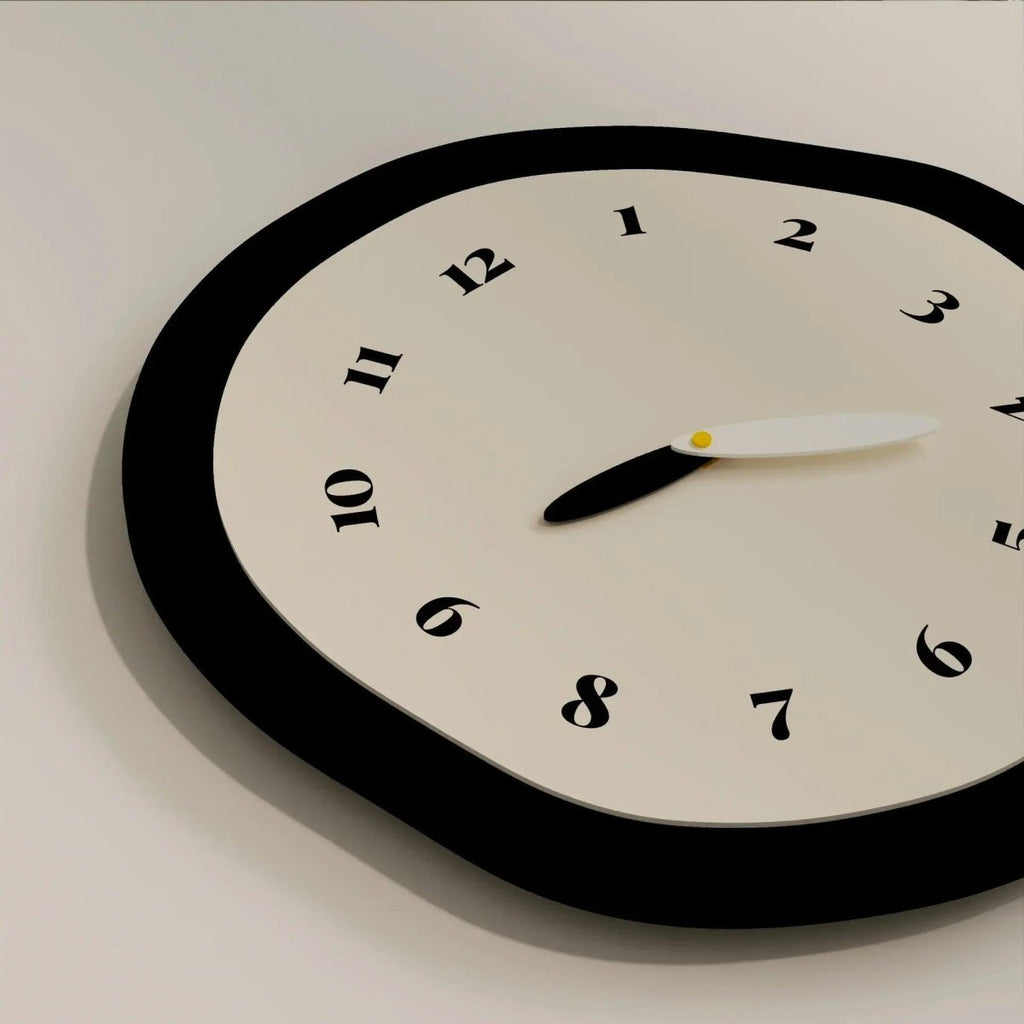 Orologio da Parete Irregolare – Design Moderno Silenzioso