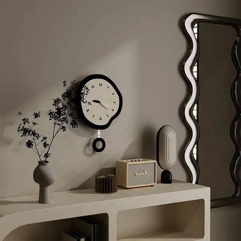 Orologio da Parete Irregolare – Design Moderno Silenzioso