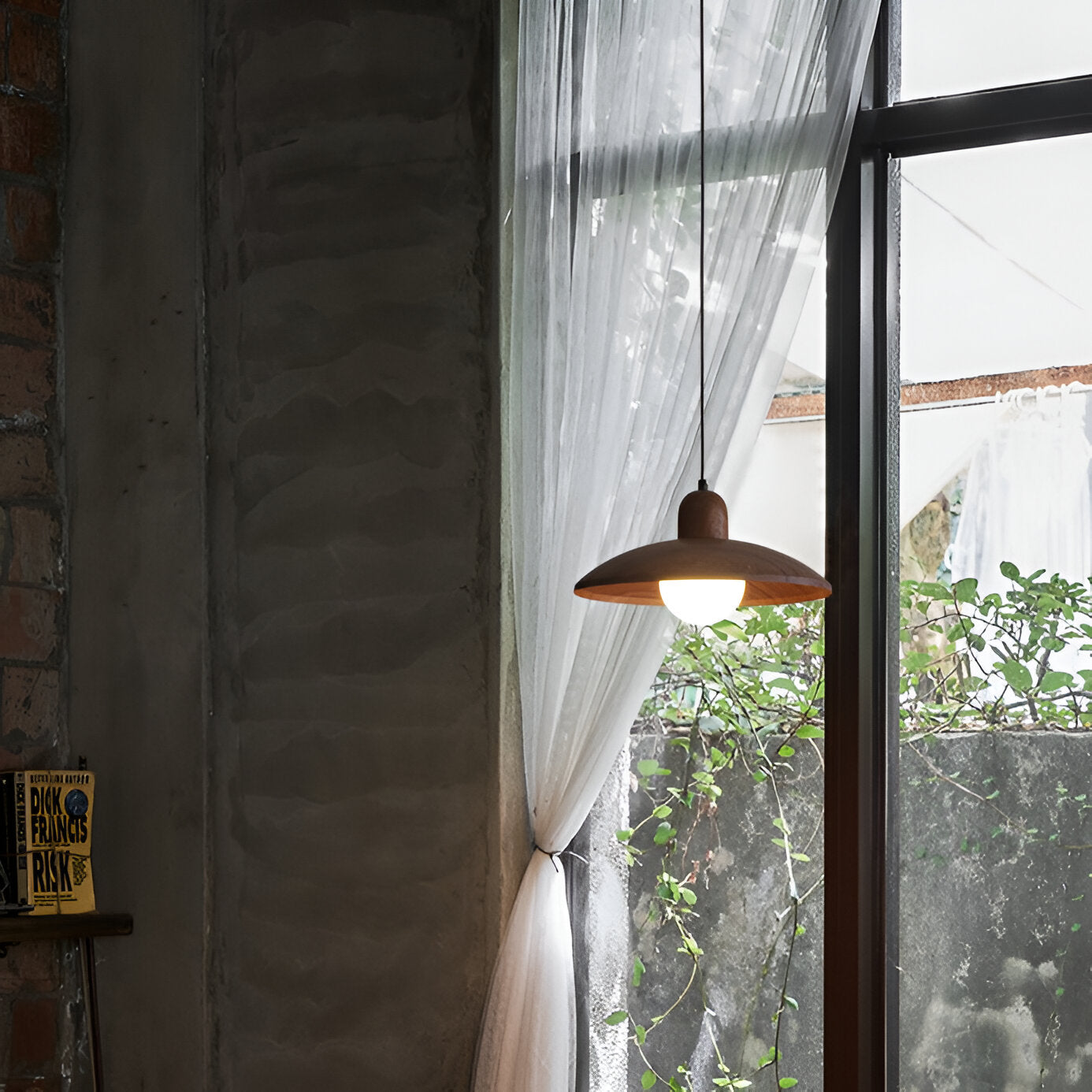 Nisellea | Lampada a sospensione Wabi-Sabi Japandi con finitura in noce e luce calda