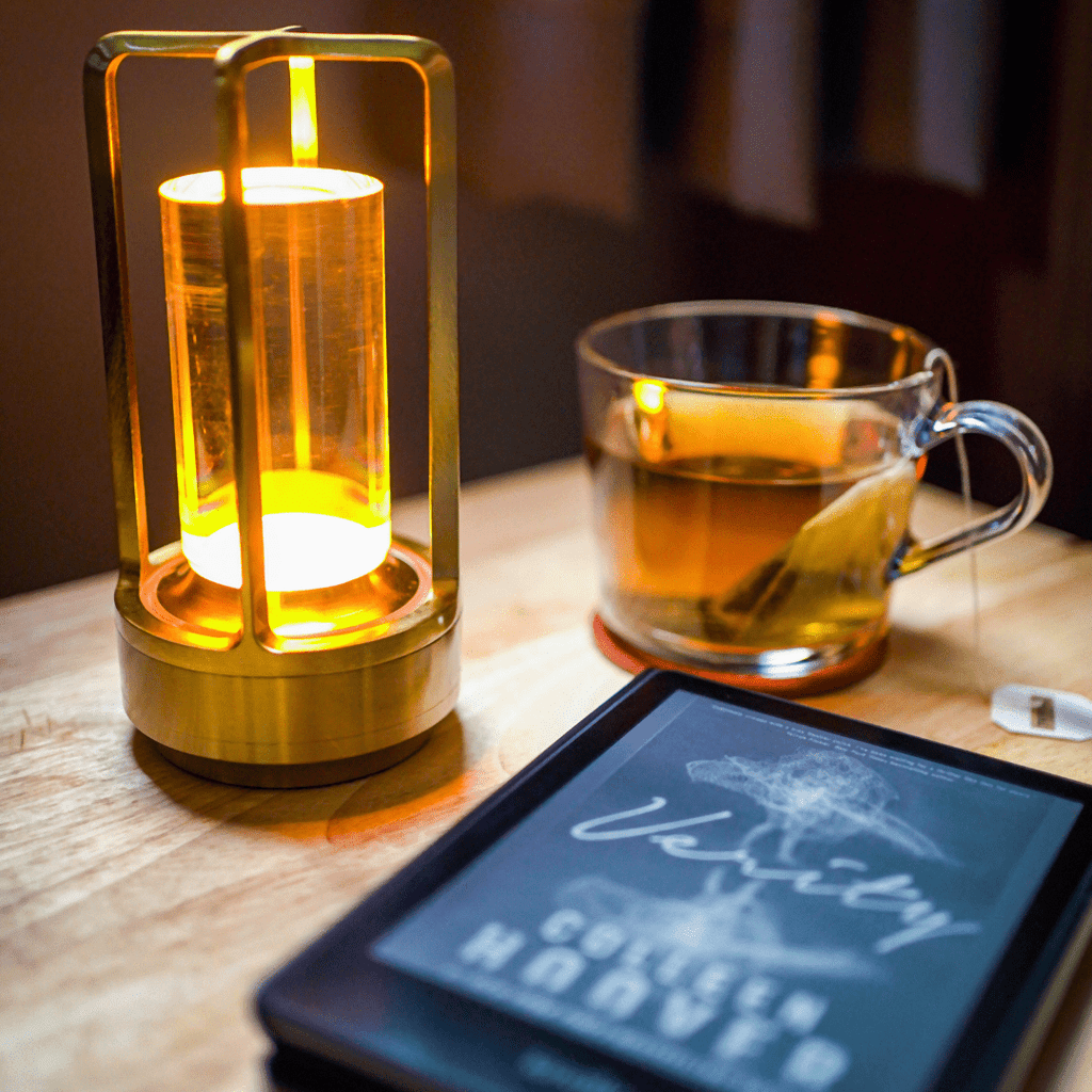 LumiCrysta – Lanterna in cristallo con LED dimmerabile e ricarica USB