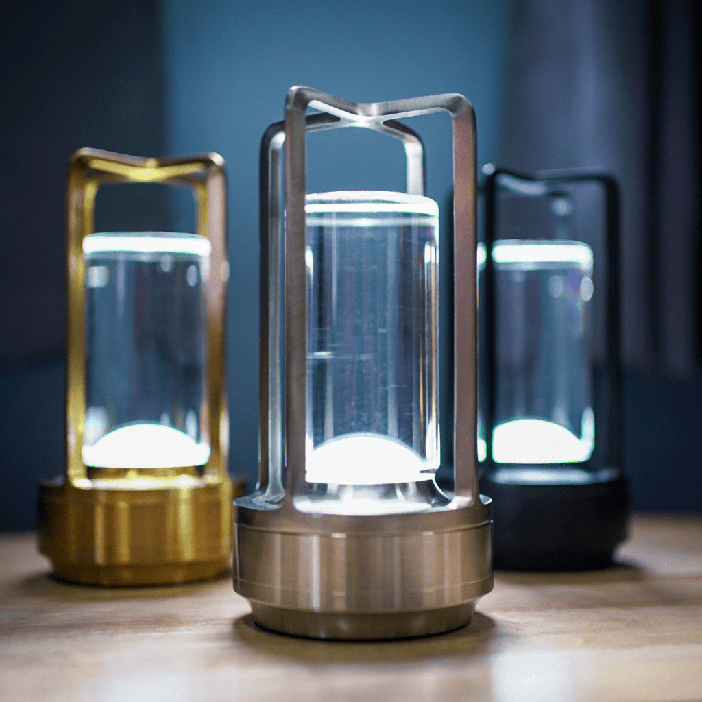 LumiCrysta – Lanterna in cristallo con LED dimmerabile e ricarica USB