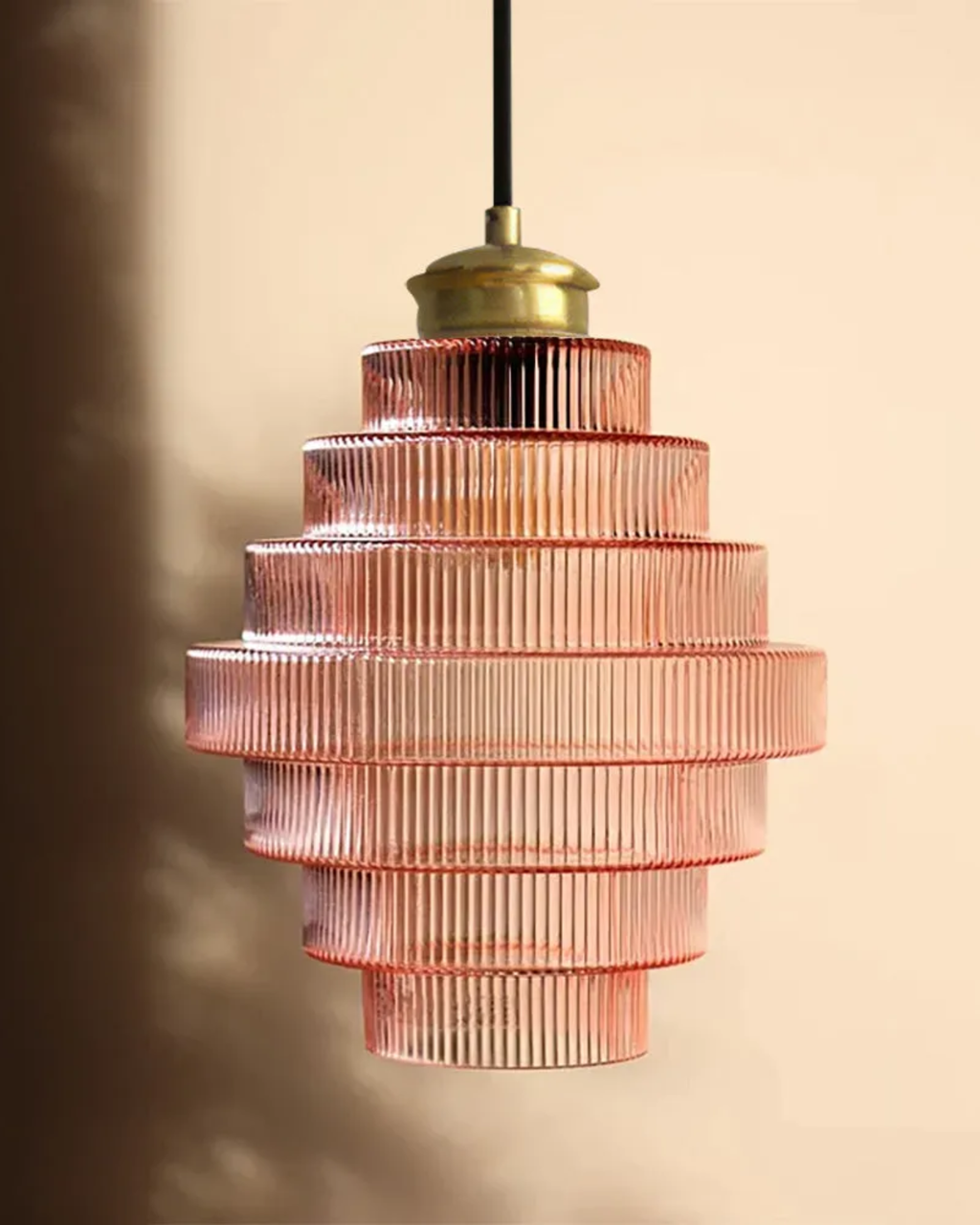 Elvoria | Lampada a sospensione in vetro architettonico con pannelli stratificati e design minimalista Japandi