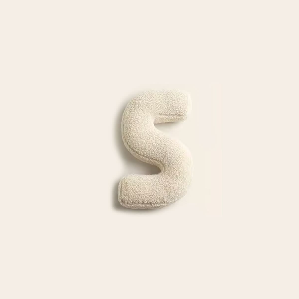 Cuscino Decorativo Lettera Personalizzato per Divano