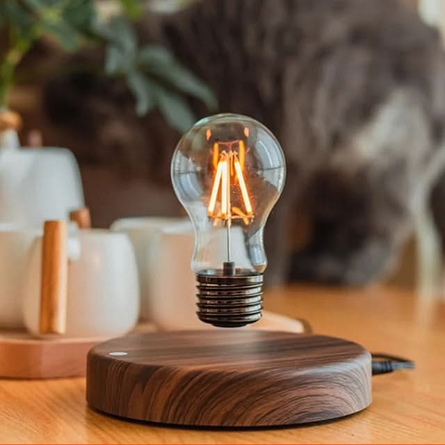 Lampadina Levitate | Lampadina a Luce Fluttuante Magnetica – Lampada da Scrivania LED Senza Fili