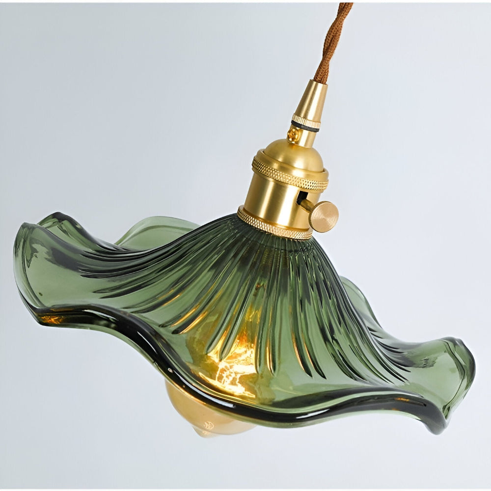 VividGlass – Lampada a Sospensione in Vetro Colorato con Accenti in Rame
