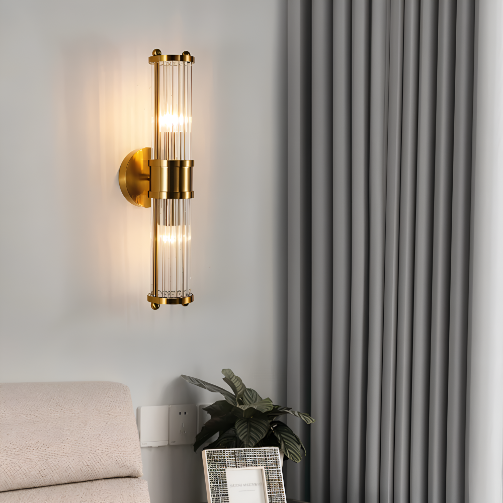 Aurelia – Applique in Oro con Dettagli in Cristallo Rigato e Illuminazione LED E14