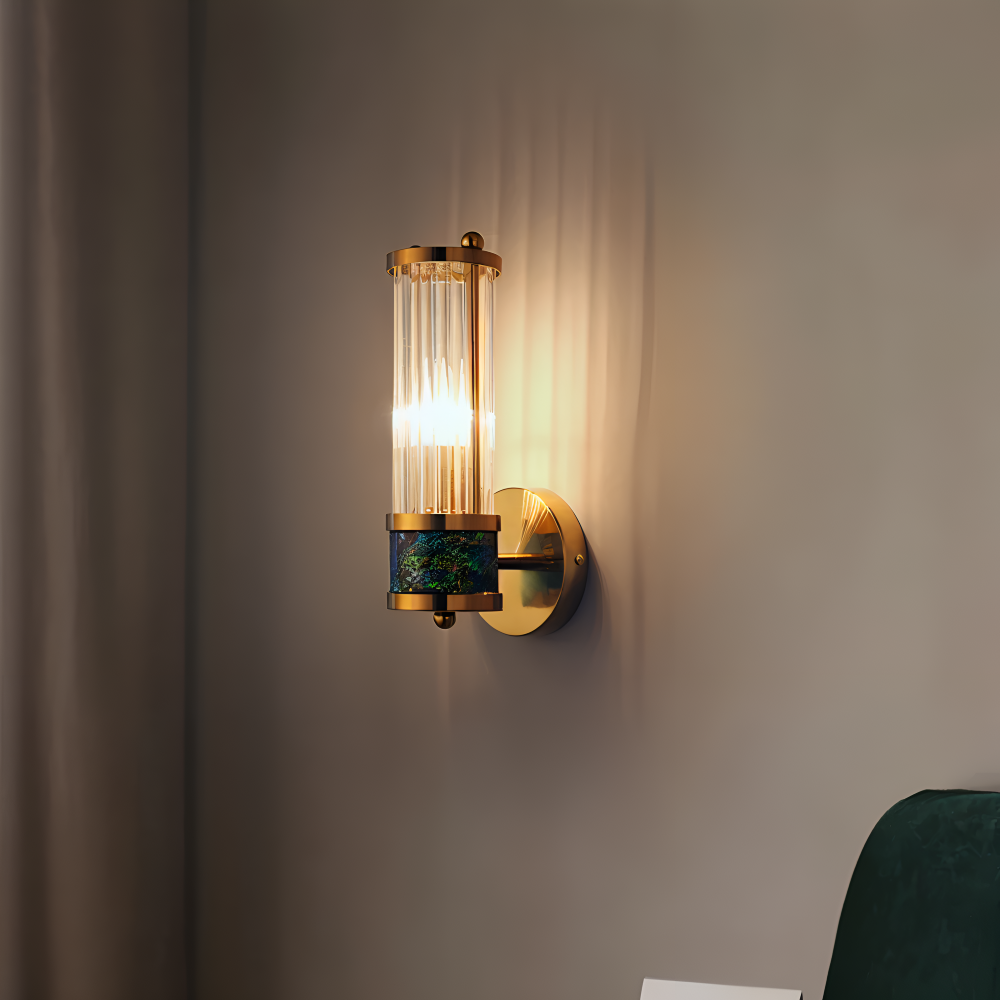 Aurelia – Applique in Oro con Dettagli in Cristallo Rigato e Illuminazione LED E14