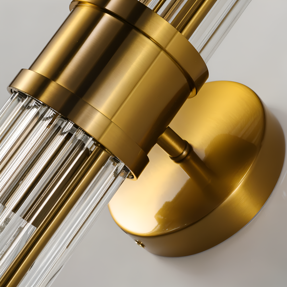 Aurelia – Applique in Oro con Dettagli in Cristallo Rigato e Illuminazione LED E14