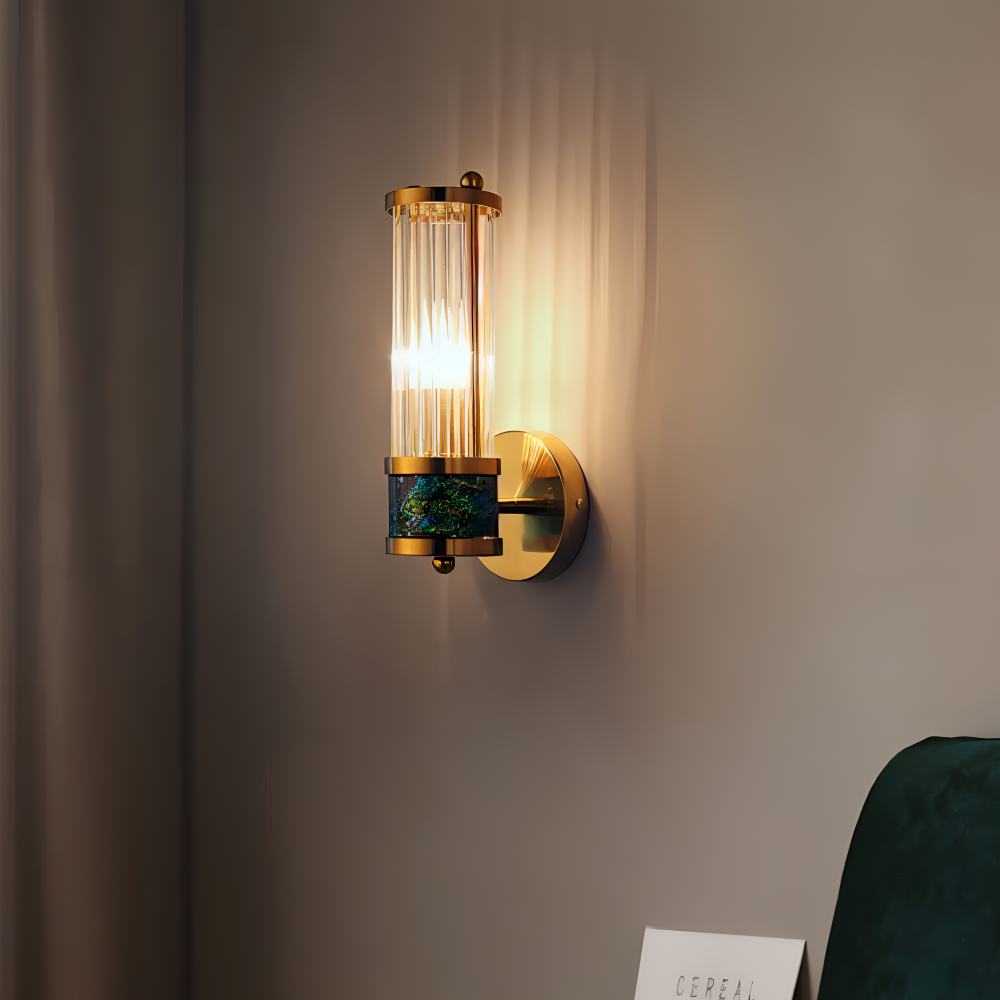 Aurelia – Applique in Oro con Dettagli in Cristallo Rigato e Illuminazione LED E14