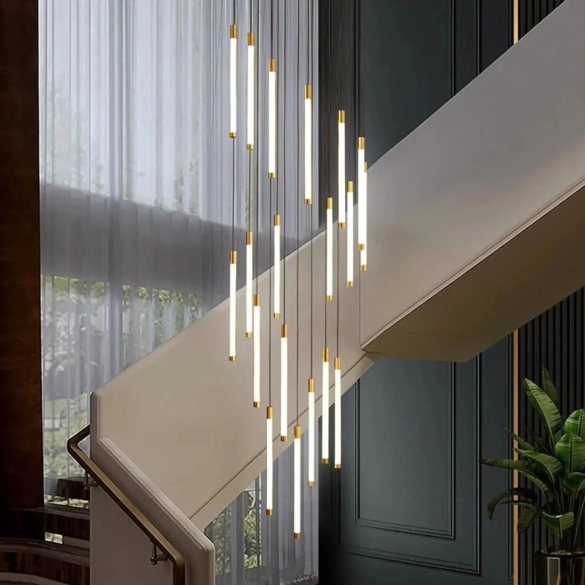 Candelabro LED Oro per Scale – Lampada a Sospensione Moderna