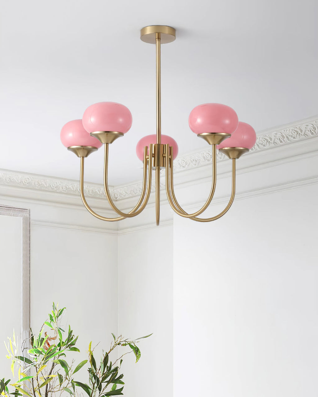 Aurevella | Lampadario Moderno Glam con Paralumi in Vetro Rosa per Spazi di Ristorazione e Camera da Letto