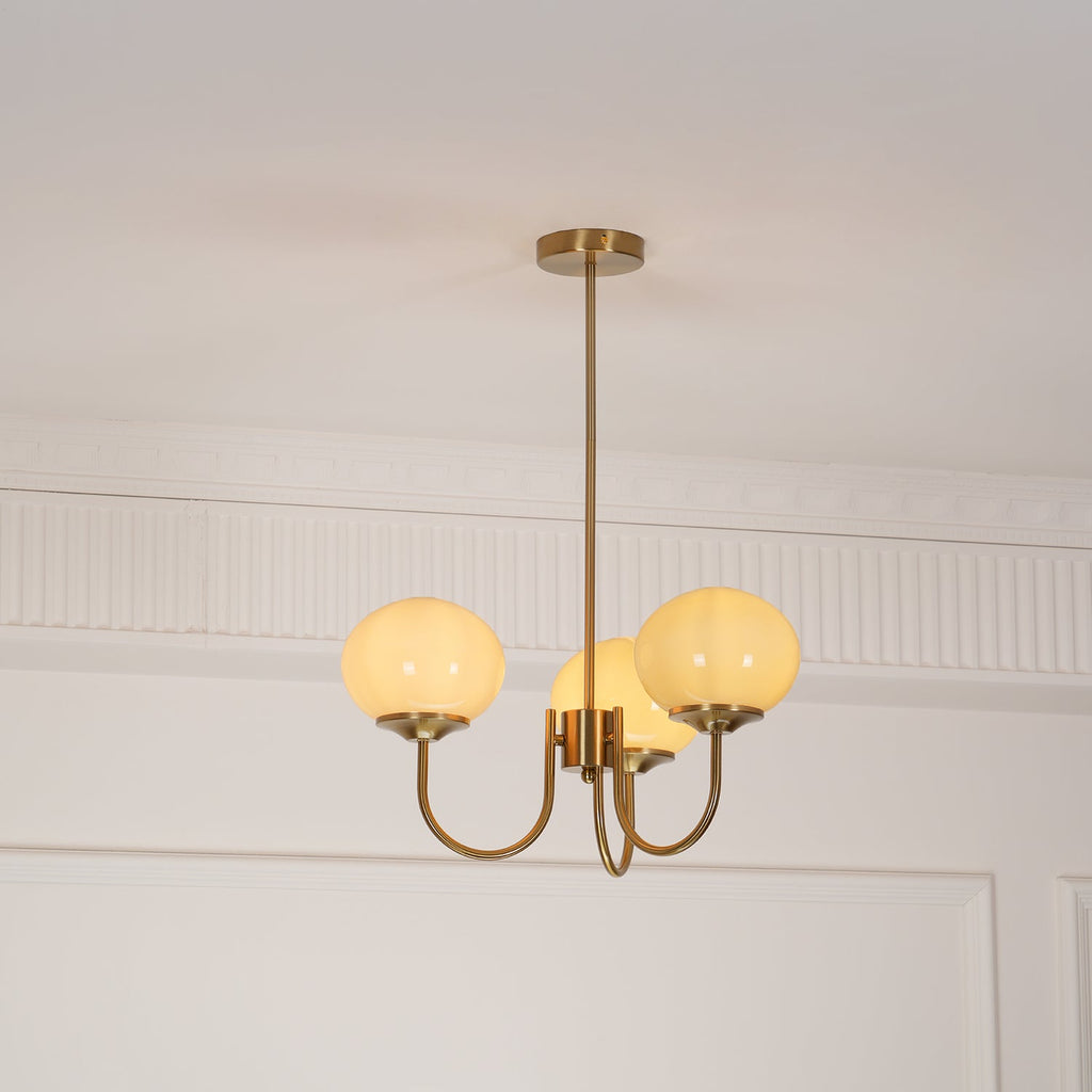 Aurevella | Lampadario Moderno Glam con Paralumi in Vetro Rosa per Spazi di Ristorazione e Camera da Letto