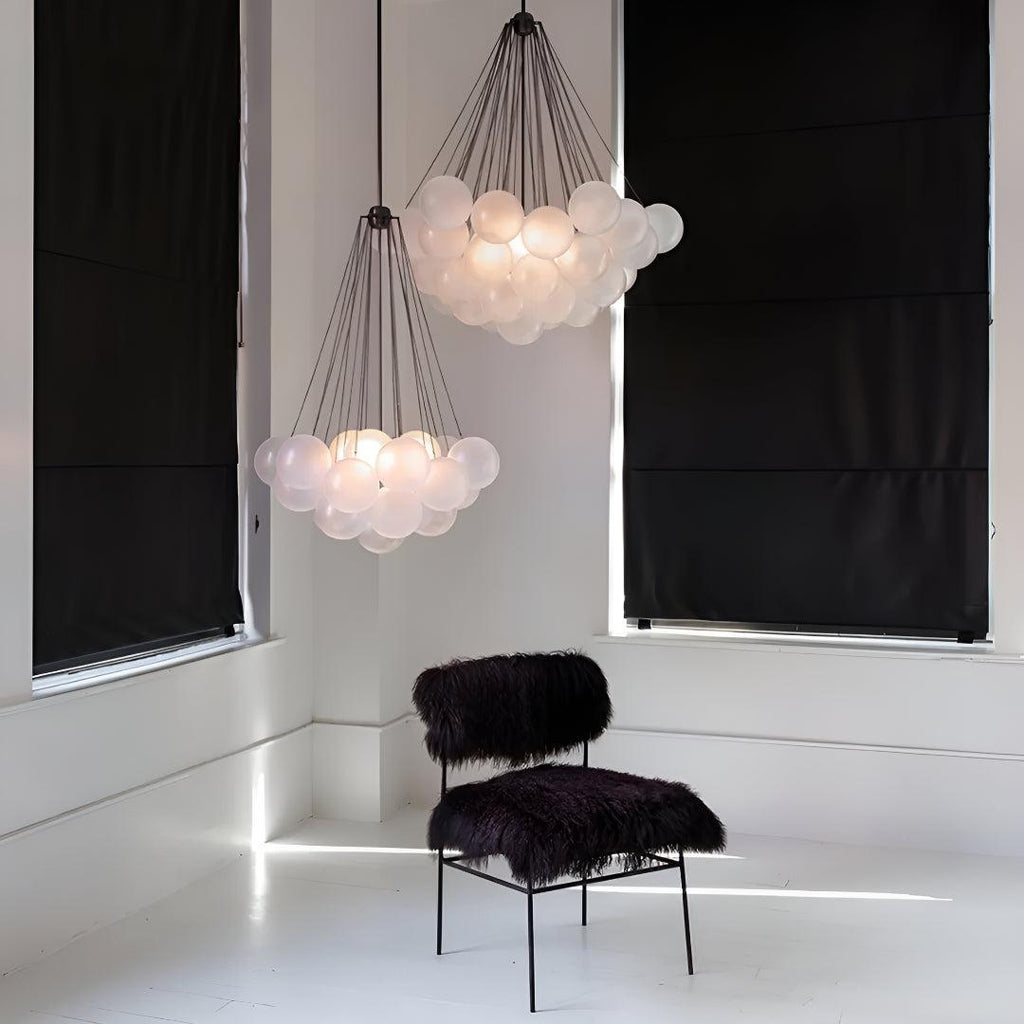 Candelabro Moderno a Bolle con Sfere di Vetro Satinato