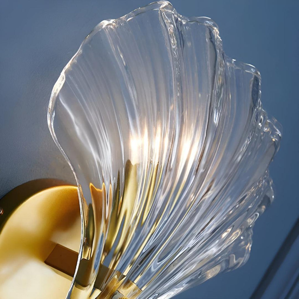 Applique da Parete in Vetro Moderno a Forma di Conchiglia con Luce LED Calda